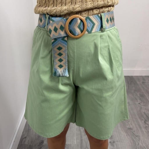 Bermuda de Mujer con Cinturón Étnico Verde [1]