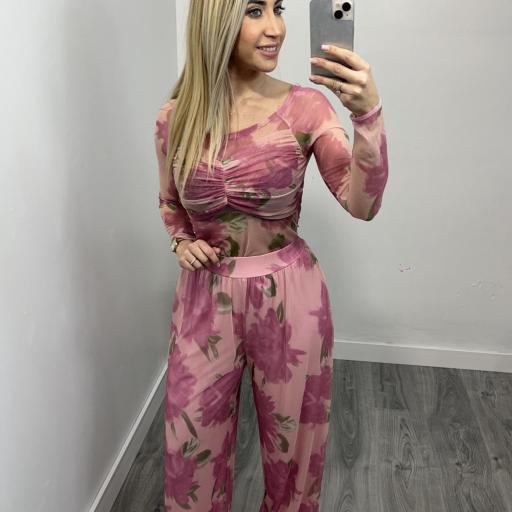Conjunto Mujer Estampado Floral – Top + Pantalón Fluido Rosa