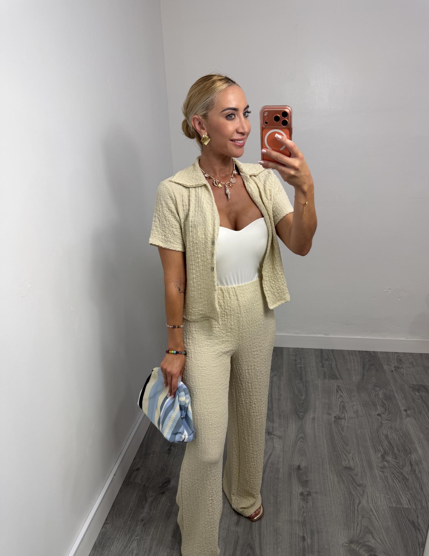 Conjunto Maldiva Mujer Camisa y Pantalón Texturizado Beige