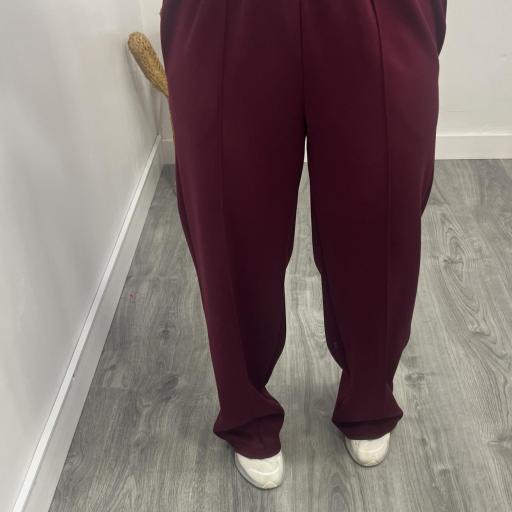 Pantalón Mujer Seul con Pinzas – Estilo Casual Chic Burdeos [0]