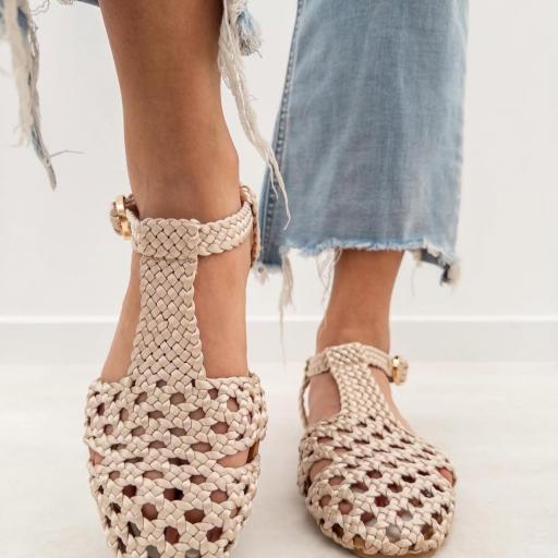 Sandalia Plana de Mujer , Diseño Trenzado Chic Beige [0]