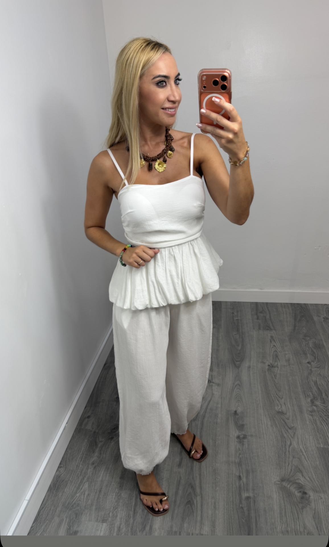 Conjunto Candela Mujer | Top de Tirantes y Pantalón Fluido Blanco