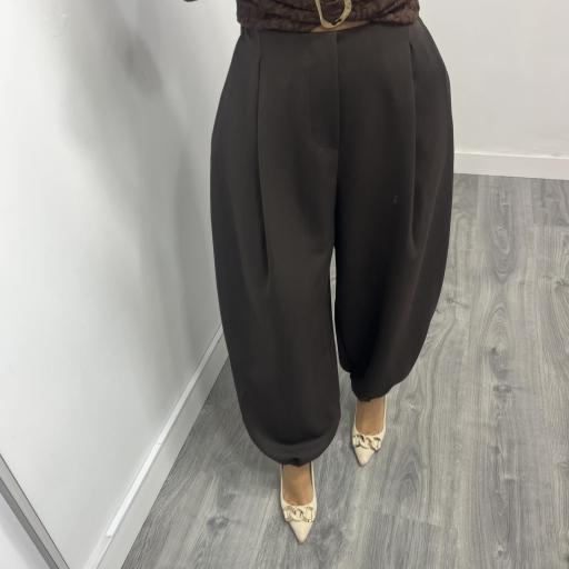 Pantalón Ballon mujer bombacho marrón [1]