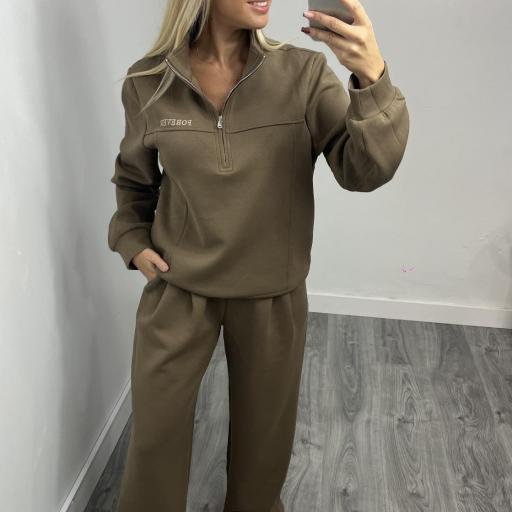 Conjunto mujer estilo casual elegante  Amara Marino