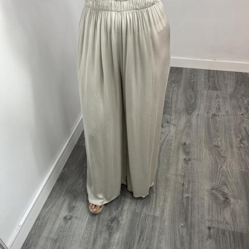 Pantalón  Mujer Fluido Ancho Xeik Beige [1]