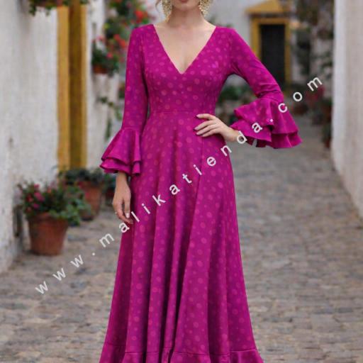 Bata Rociera de Lunares con Escote en V y Tejido ElásticO Buganvilla 