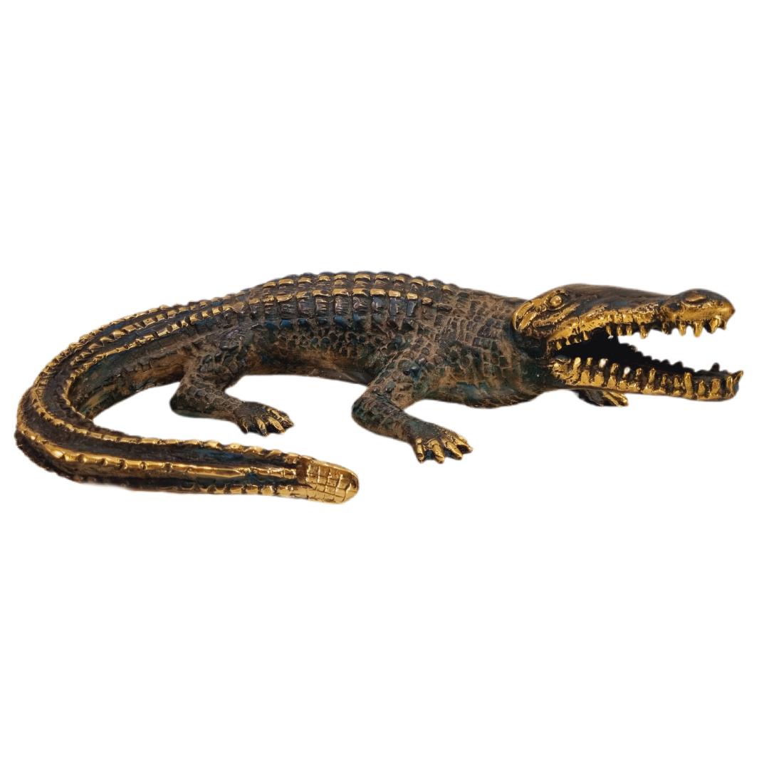 Cocodrilo de bronce