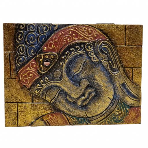 Caja pintada con cara de Buda [2]