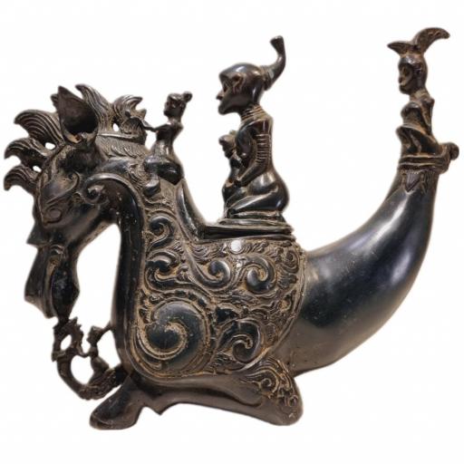 Naga Morsarang de bronce [1]