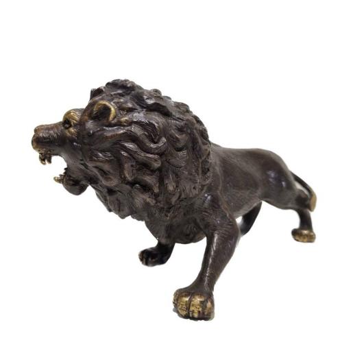 León de bronce [2]