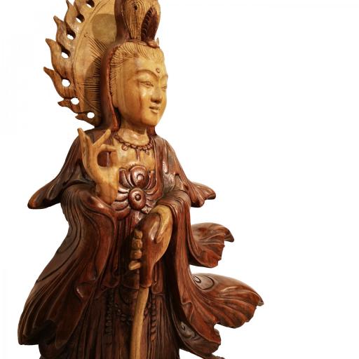 Kuan Yin de madera [1]