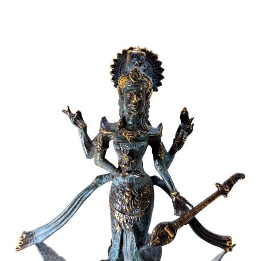 Sarasvati de bronce [2]