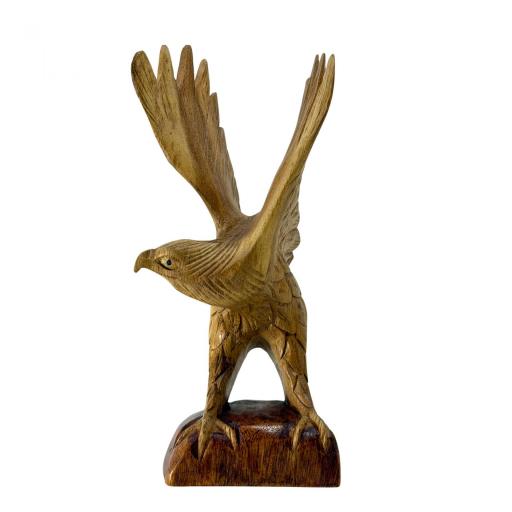 Águila de madera [2]