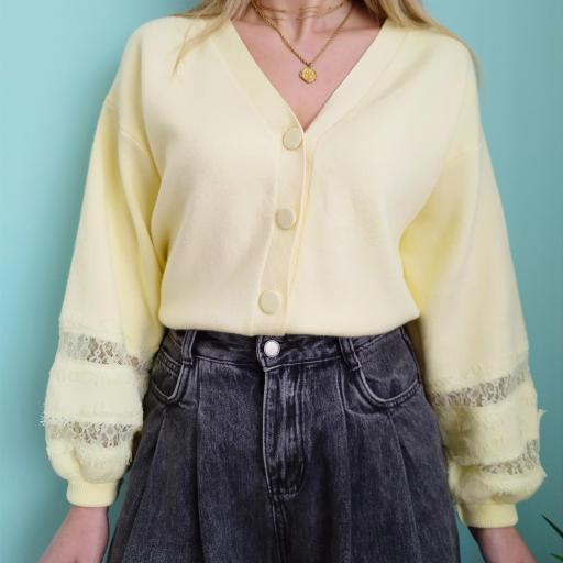 Cardigan amarelo renda mangas