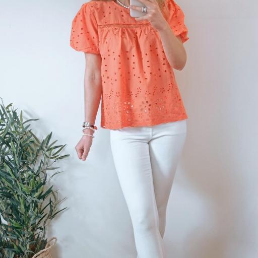 Blusa detalhes laranja [3]