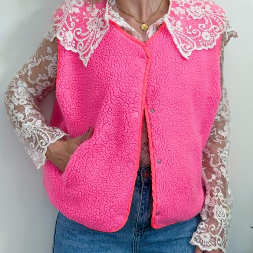 Colete pelo Rosa Flúor [3]