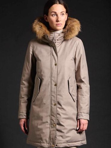 Abrigo Gus topo cuello natural