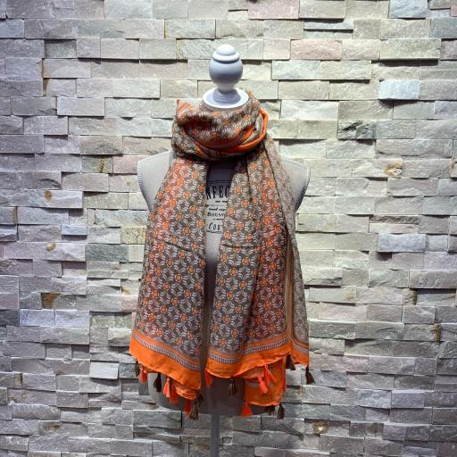 Pañuelo estampado geométrico marrón y naranja [1]