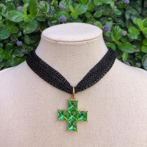 *PREVENTA Collar choker negro cruz pequeña cuadrada verde [1]