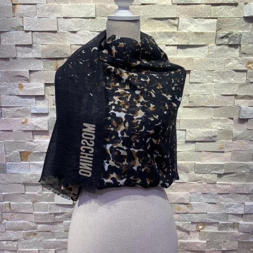 Pañuelo Moschino animal print negro degradado [2]