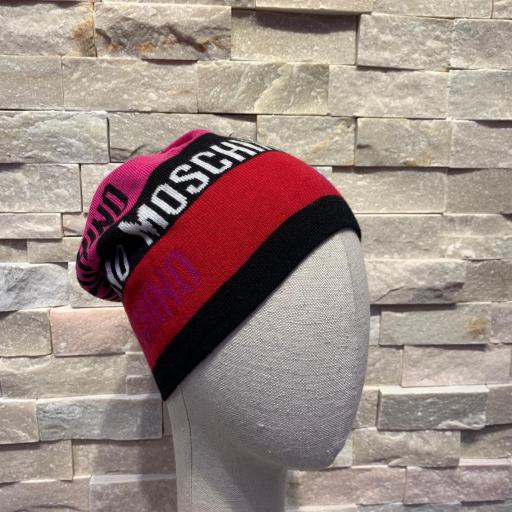 Gorro de Moschino fresa y negro [2]