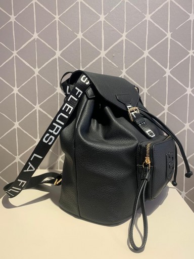 Mochila Negra La Fille ecopiel  [1]