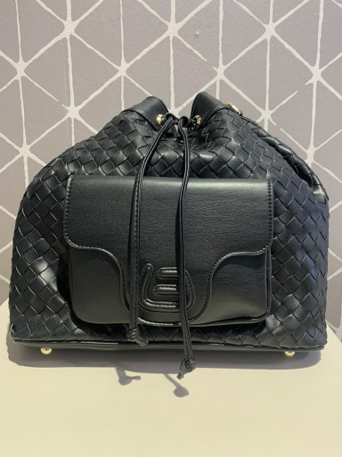 Bolso La Fille des Fleurs ecopiel trenzado negro