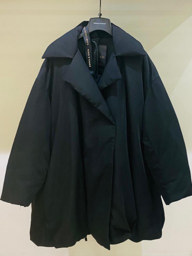Abrigo oversize negro Emma&Gaia [1]