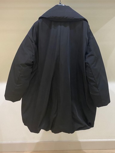 Abrigo oversize negro Emma&Gaia [2]