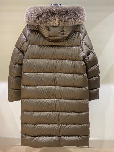 Abrigo Gus piedra dorado  [1]