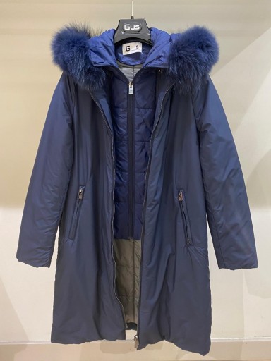 Abrigo Gus azul marino con capucha de pelo y chaleco interior [1]