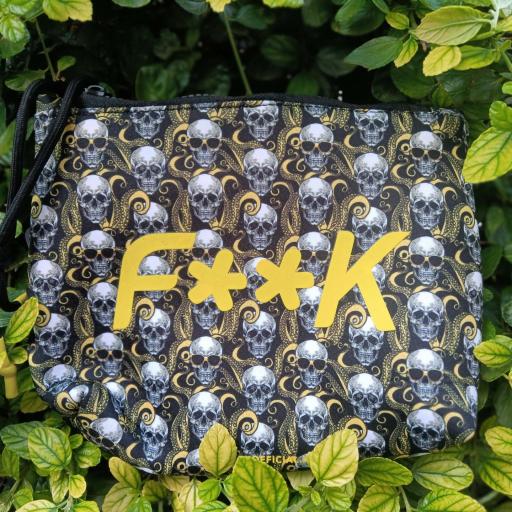 Neceser F**K calaveras negro y amarillo