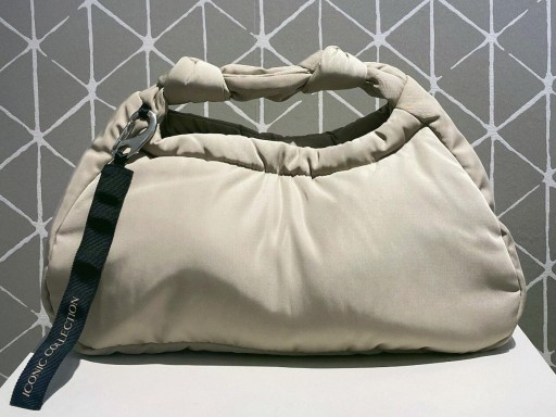 Bolso con bolsillo y cinturón avellana Emma&Gaia