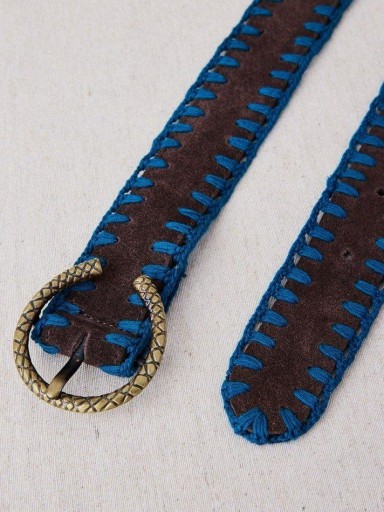 Cinturón ante marrón pespunte Latido