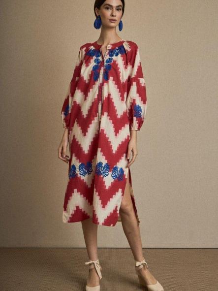 Vestido zigzag rojo con bordado azul [0]