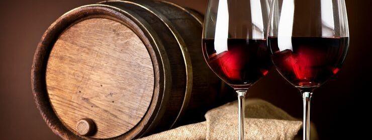 Vino tinto con barrica: claves para elegir