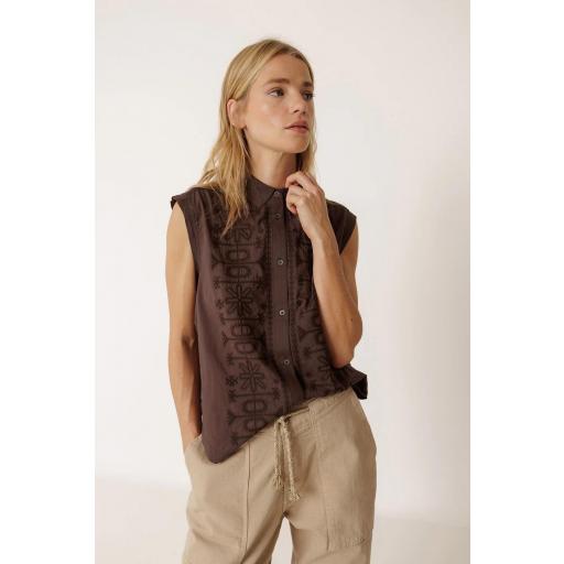 CAMISETA COMBINADA BORDADA  [1]