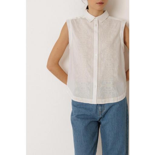 CAMISETA COMBINADA BORDADA  [1]