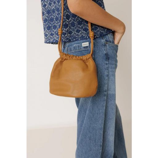 BOLSO PIEL FRUNCIDA 