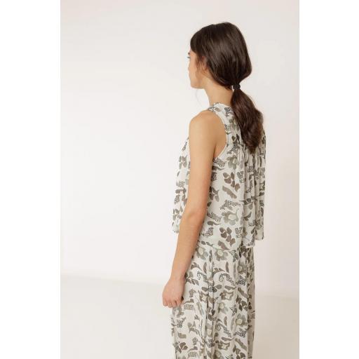 TOP FLOR SIN MANGAS [3]