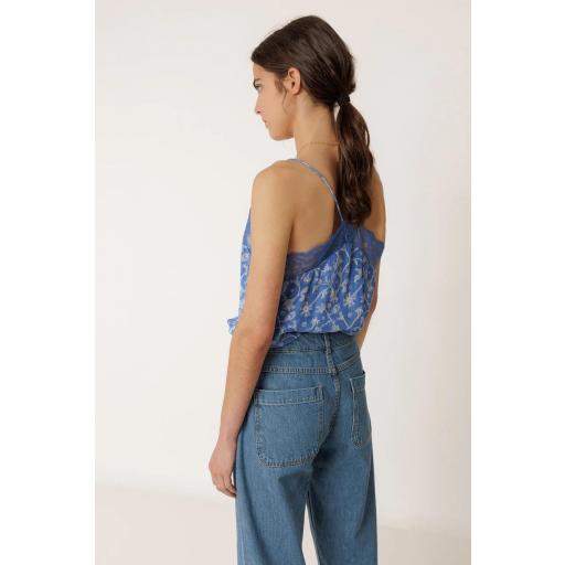 TOP LENCERO CON ENCAJE  [3]