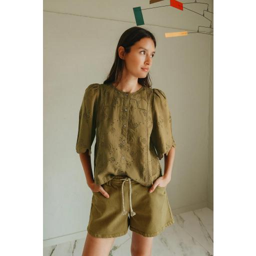 CAMISA BOX BORDADO SUIZO  [0]