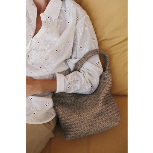 BOLSO MEDIANO TRENZADO 
