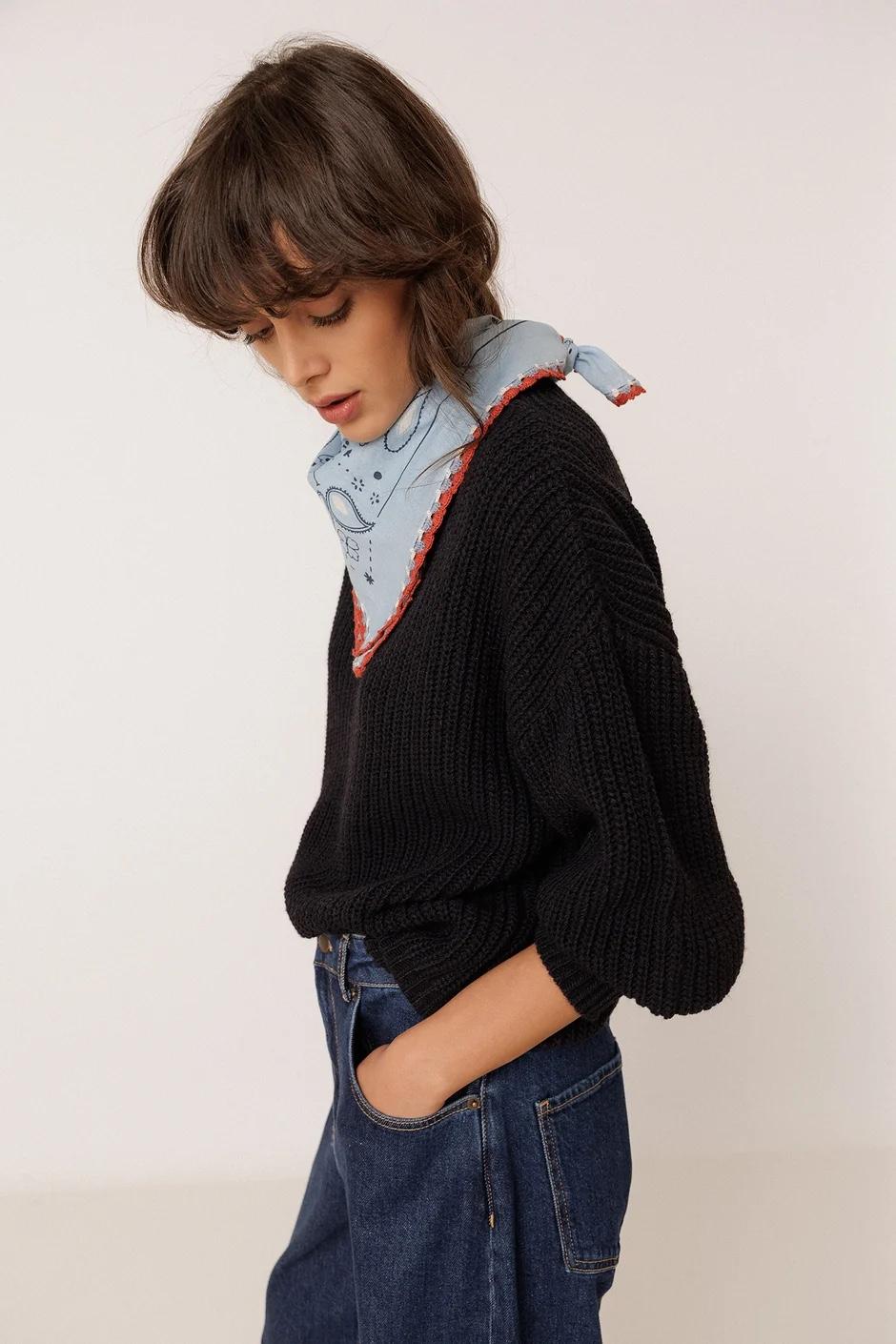 BANDANA CON REMATES CROCHET