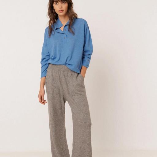 PANTALÓN CROP CON CASHMERE [1]