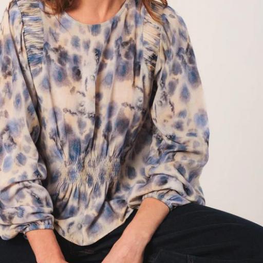 BLUSA ENGOMADOS ACUARELA