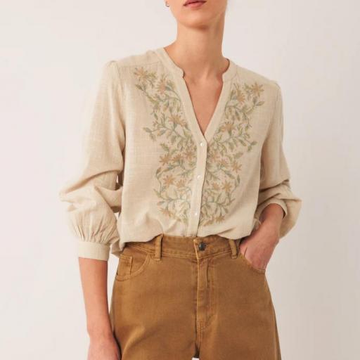 CAMISA COMBINADA BORDADOS 