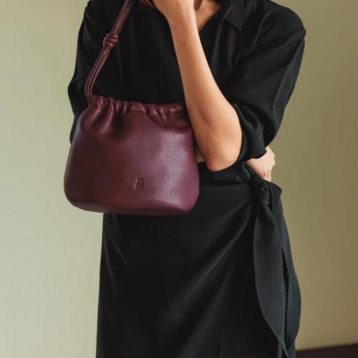 BOLSO PIEL FRUNCIDA 