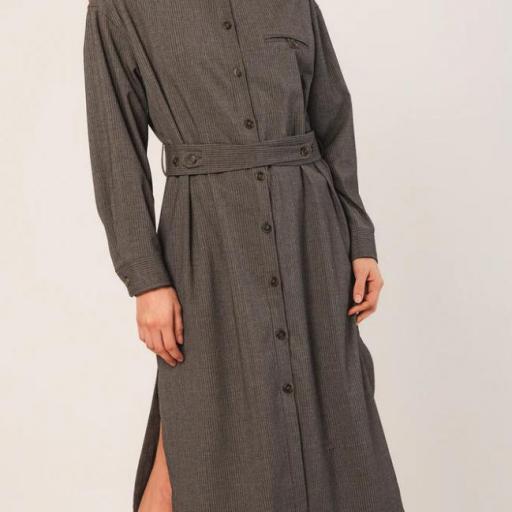 VESTIDO CAMISERO FLUIDO 