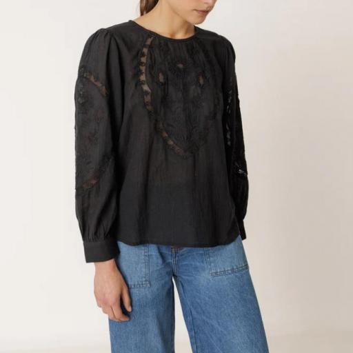 BLUSA BORDADO ROMÁNTICO  [0]